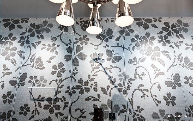 Мозаика с бабочками Bisazza . Фотографии с выставки Cersaie 2012