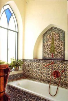 Ванная комната в мароканском стиле. Фотография интерьера
