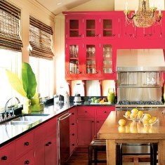 Small kitchen in red