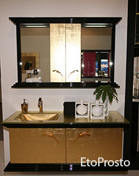 Золотая мебель для ванной с черным зеркалом